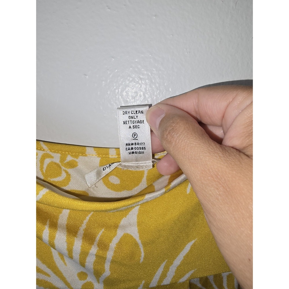 Diane Von Furstenberg Pauline Yellow and White Maxi Dress Size 4 Silk Blend - Picture 9 of 9